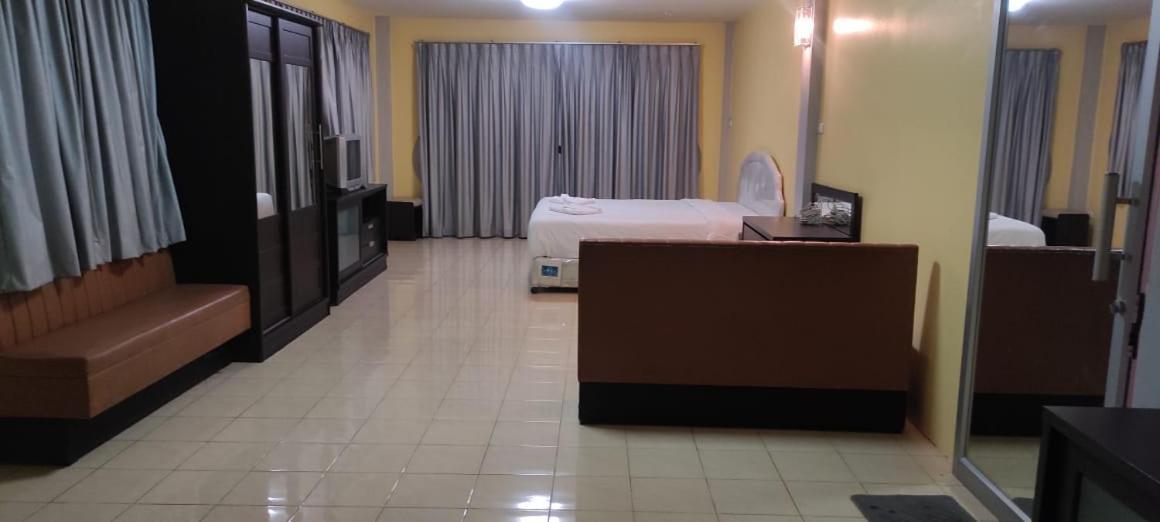 Silver Spoon Restaurant & Bar Bed & Breakfast *